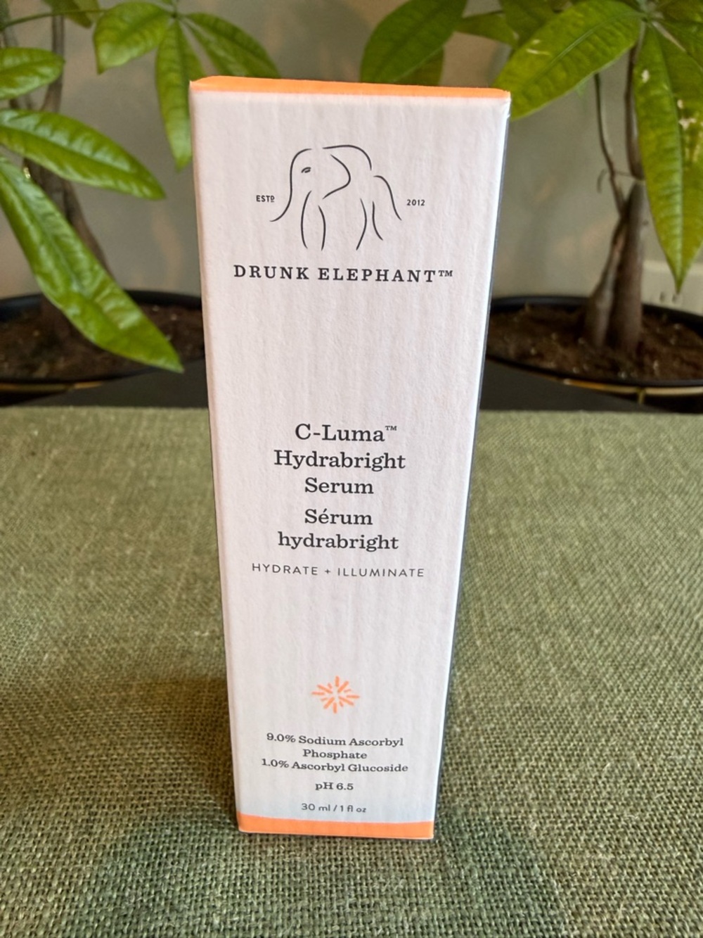 Drunk Elephant C-Luma Hydrabright Serum (1 oz) – New